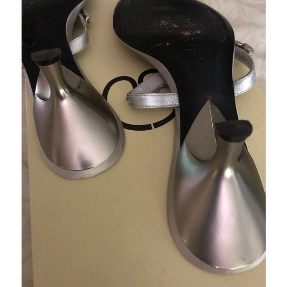 St. John size 10 silver rhinestone kitten heel w/ silver wore 1-2x - Picture 7 of 11
